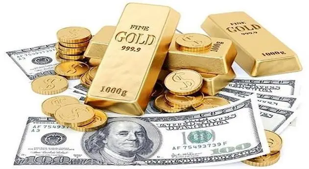 رشد قیمت طلا و سکه در سایه جهش دلار؛ حباب سکه زیر ذره‌بین