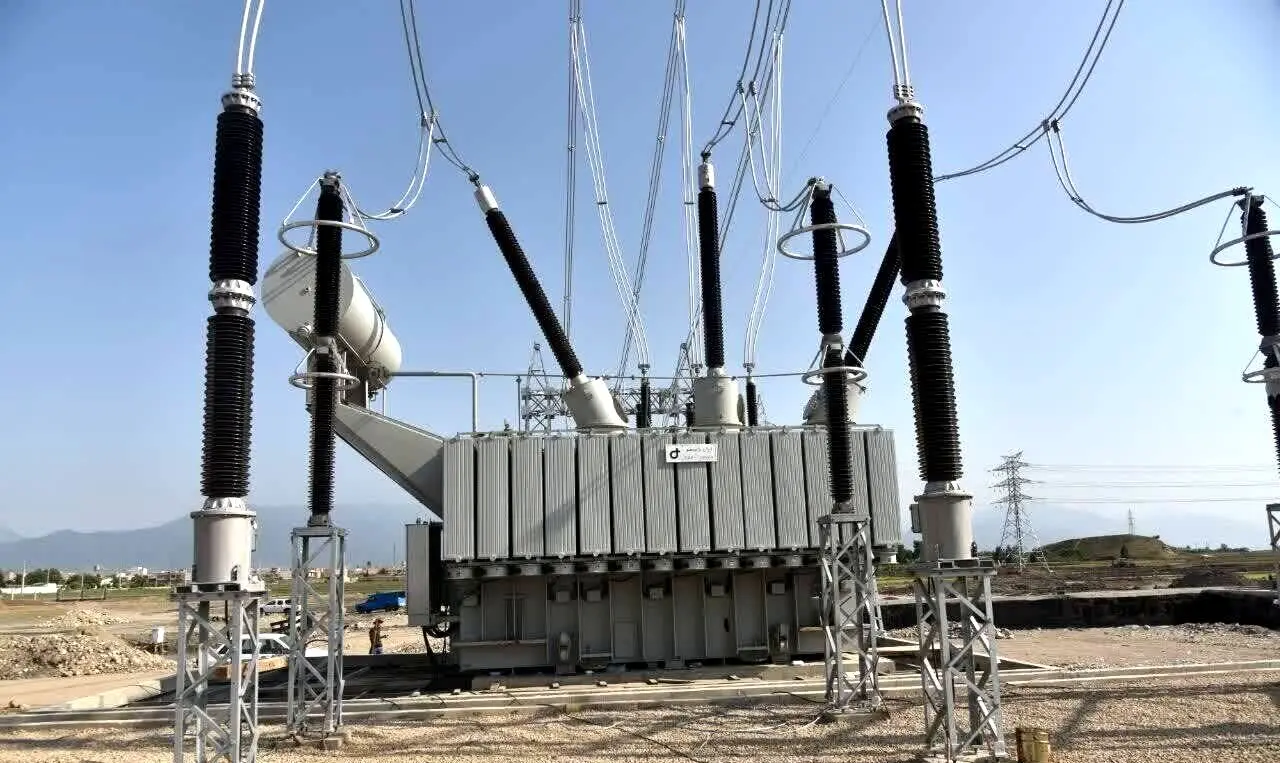 بدهی ۹۰ هزار میلیارد تومانی صنعت برق تا دی‌ماه/توانیر بر وصول مطالبات از صنایع و کاهش تلفات تأکید کرد