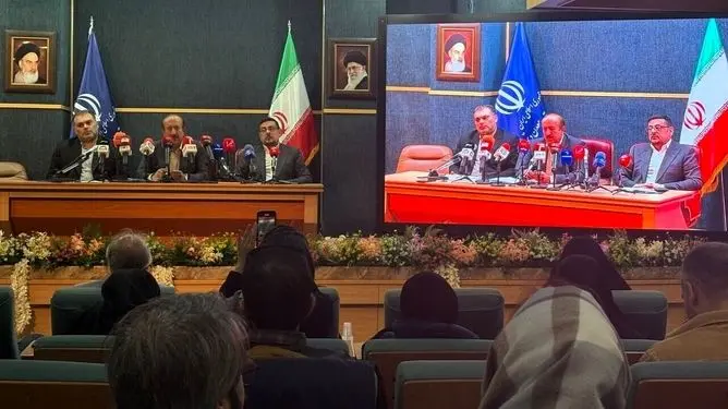 وزارت صمت و فرافکنی خام‌فروشی/ چرا صنایع تبدیلی نادیده گرفته می‌شوند؟