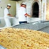 افزایش هزینه‌ها و پرداخت‌نشدن کمک‌هزینه، عامل ناهماهنگی در بازار نان