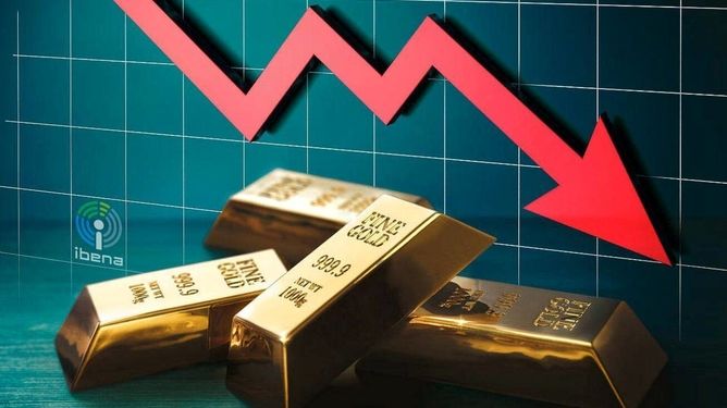 طلای جهانی تحت تاثیر دلار و مذاکرات تجاری کاهش یافت