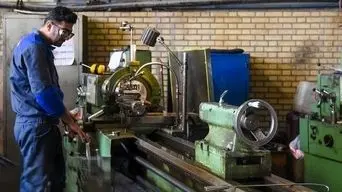 هشدار درباره تبعات افزایش حداقل دستمزد بدون بسته حمایتی برای بنگاه‌های کوچک