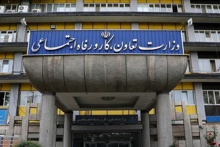 وزارت کار به باشگاه سیاسی تبدیل شده است/نگرانی مجلس از ذبح منافع بازنشستگان و کارگران در صندوق‌های بازنشستگی 