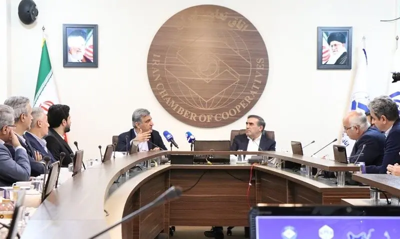 ایجاد بازار بزرگ برای تولیدات شستا با وجود ۴۵۰۰ تعاونی مصرف/هم‌افزایی تعاون و تامین اجتماعی؛ مسیر تحقق عدالت اجتماعی