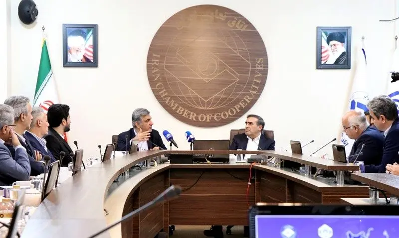 ایجاد بازار بزرگ برای تولیدات شستا با وجود ۴۵۰۰ تعاونی مصرف/هم‌افزایی تعاون و تامین اجتماعی؛ مسیر تحقق عدالت اجتماعی