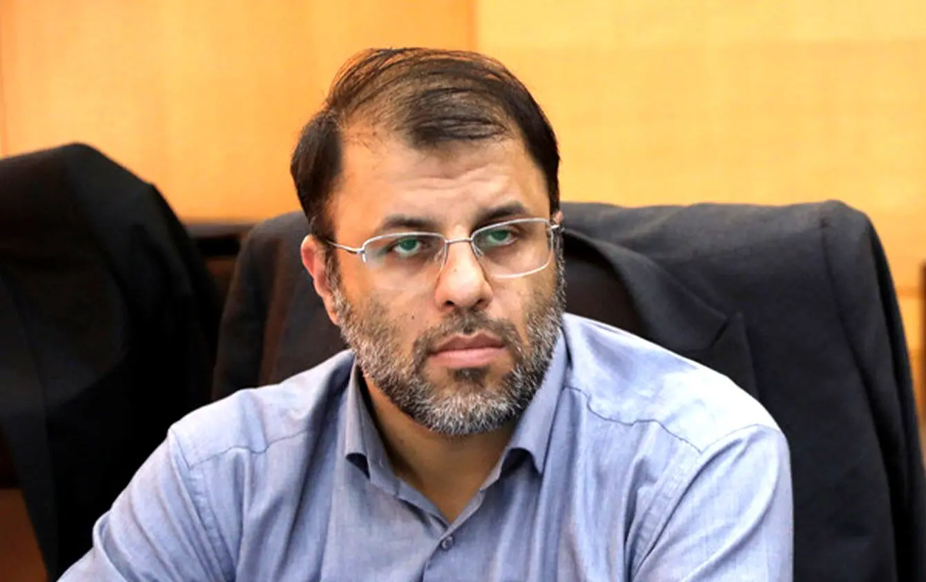 انتقاد عضو کمیسیون اقتصادی مجلس از سکوت دولت در برابر جهش نرخ ارز 