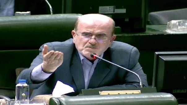 فیلترینگ در عمل بی‌اثر بوده است؛ فضای مجازی برای هیچ‌کس قطع نیست