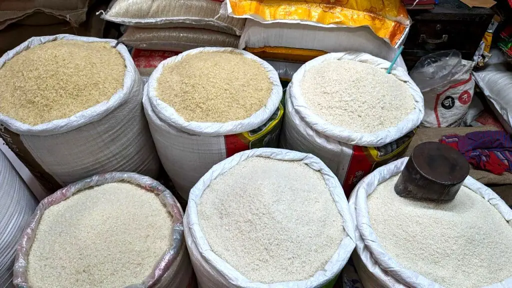 سقف قیمت برنج وارداتی غیرکارشناسی است/ نگرانی از افزایش قیمت‌ها و گرانی بازار