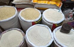 سقف قیمت برنج وارداتی غیرکارشناسی است/ نگرانی از افزایش قیمت‌ها و گرانی بازار