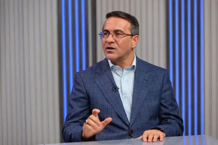 «انقلاب اداری» در راه است؟ جزئیات برنامه دولت برای اصلاح نظام اداری