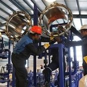 صنایع در حصار بی‌ثباتی ارزی و کمبود نقدینگی/هشدار تولیدکنندگان نسبت به تعمیق رکود