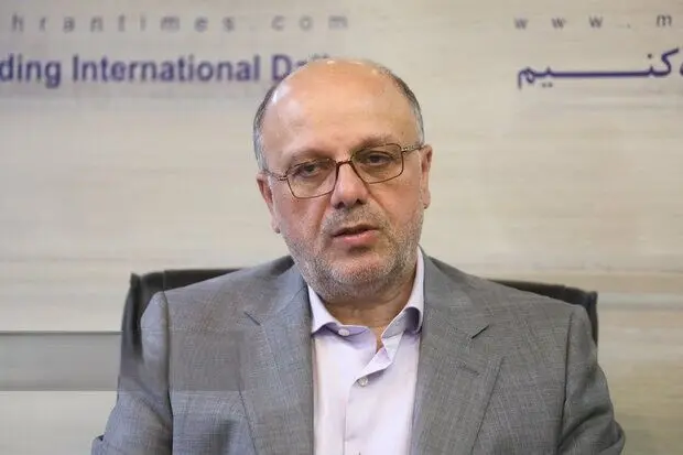 جراحی ساختار دولت/شروط رئیس سازمان بهره‌وری برای خروج از رشد صفر درصدی