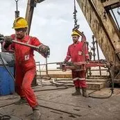 بسته رفاهی جدید وزارت نفت بدون ارکان ثالث/ اعتراض نیروهای پیمانکاری بالا گرفت