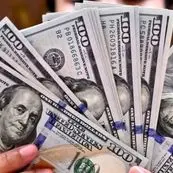 سیگنال فوری همتی به بازار/ دلار آزاد عقب نشست