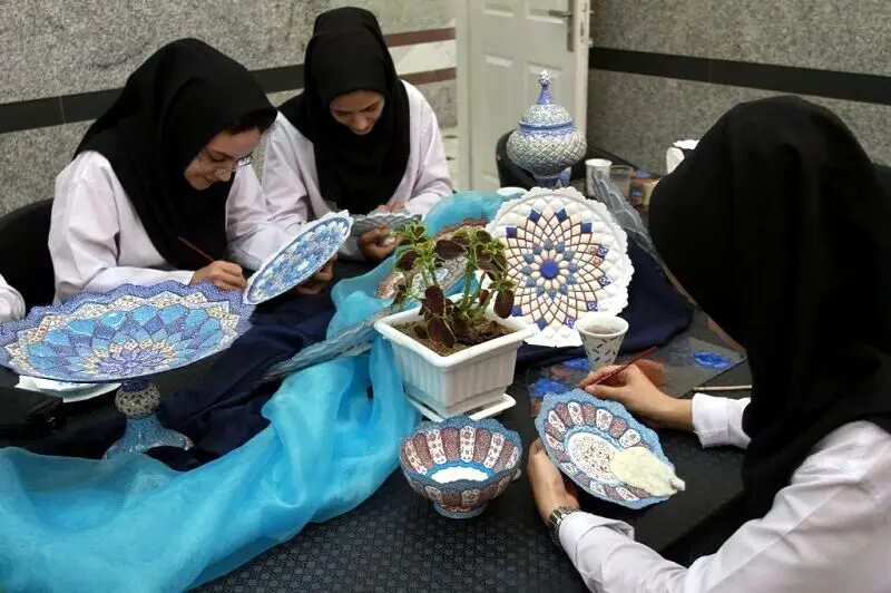 تزریق ۱۲ هزار میلیارد تومان به رگ‌های اشتغال خانگی؛ گذار به عصر فریلنسری