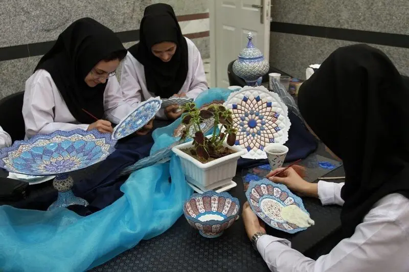 تزریق ۱۲ هزار میلیارد تومان به رگ‌های اشتغال خانگی؛ گذار به عصر فریلنسری
