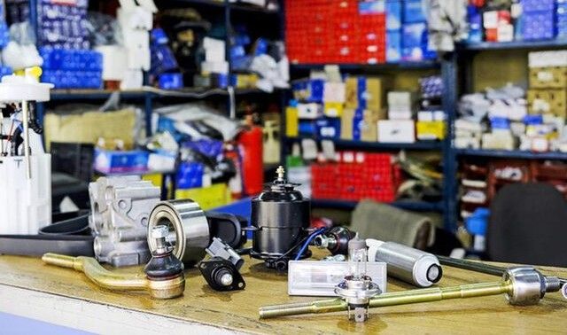 نقاب برندهای معتبر بر چهره قطعات تقلبی؛ فریب بزرگ بازار لوازم یدکی+ویدیو