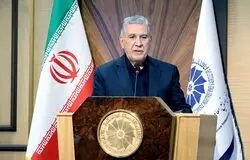  ارائه برنامه بازسازی اقتصاد در دوران پساجنگ به سران قوا / انتقاد بخش خصوصی از اجرای ضعیف بسته‌های حمایتی