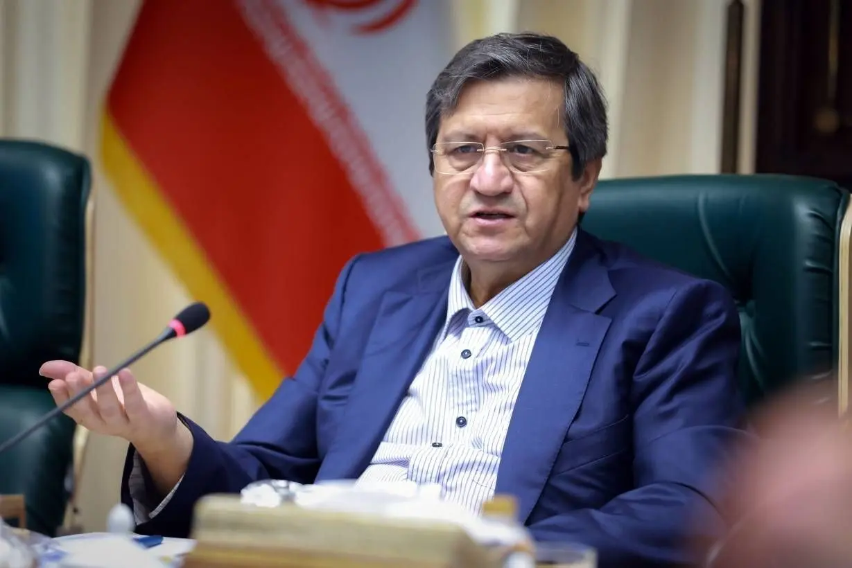 تلاش بانک مرکزی برای مهار نقدینگی و حمایت از تولید