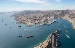 تردد کشتی‌های تجاری در تنگه هرمز بدون محدودیت ادامه دارد