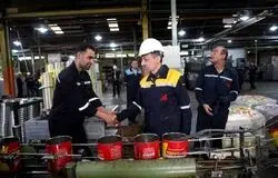 بازسازی واحدهای تولیدی باید با محوریت بازگشت کارگران به اشتغال انجام شود