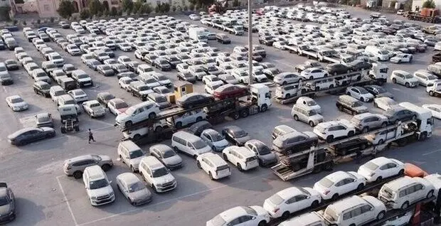 اصلاحات فروش خودرو؛ اعلام قیمت در سامانه ۱۲۴ الزامی شد