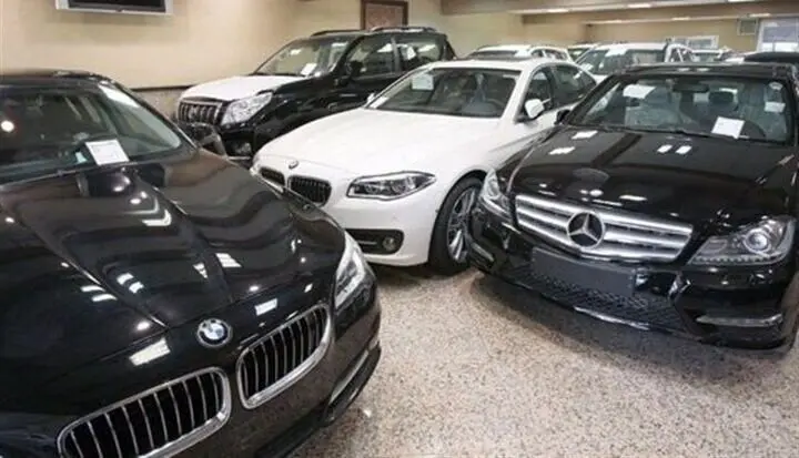 واردات خودرو در ایران/هر هفته یک اصلاحیه، هر ماه یک آشفتگی بیشتر