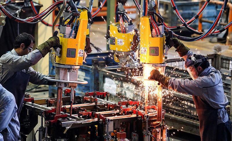 صنعت ایران در مهرماه نفس کشید/اقتصاد کل همچنان در رکود