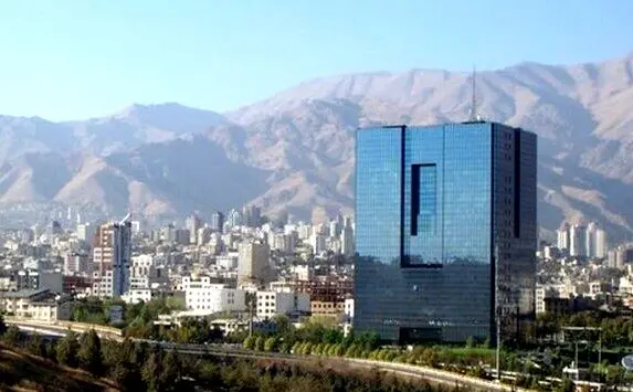 نقدینگی و پایه پولی در اوج/بانک مرکزی هنوز نتوانسته تورم را کنترل کند