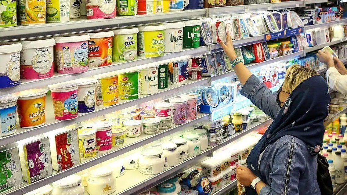 واکنش بی‌سابقه مردم به گرانی لبنیات/ «لطف پله‌ای» به بحران مرجوعی تبدیل شد