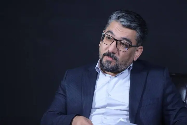وقتی ریال کارکرد ذخیره ارزشی خود را از دست می‌دهد/ بازگشت به طلا و ارز حق طبیعی مردم