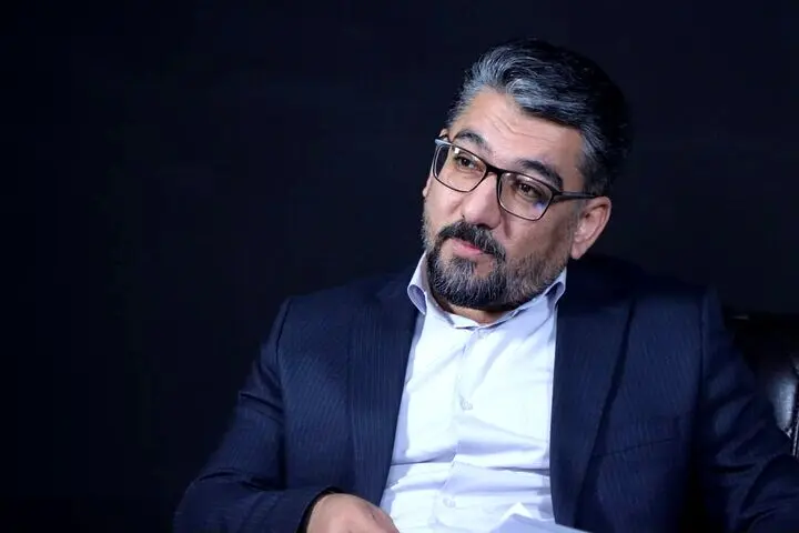 وقتی ریال کارکرد ذخیره ارزشی خود را از دست می‌دهد/ بازگشت به طلا و ارز حق طبیعی مردم