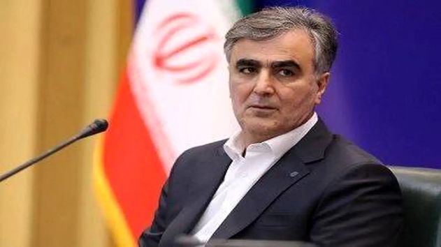 رشد نقدینگی به کانال ۳۰ درصد رسید / نظام بانکی تنها تأمین‌کننده مالی جنگ بود