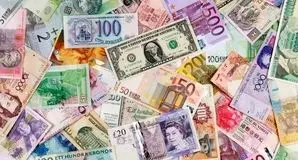 کاهش ۱۰ درصدی حد آستانه تعهدات ارزی برای حمایت از تجار در شرایط اضطرار