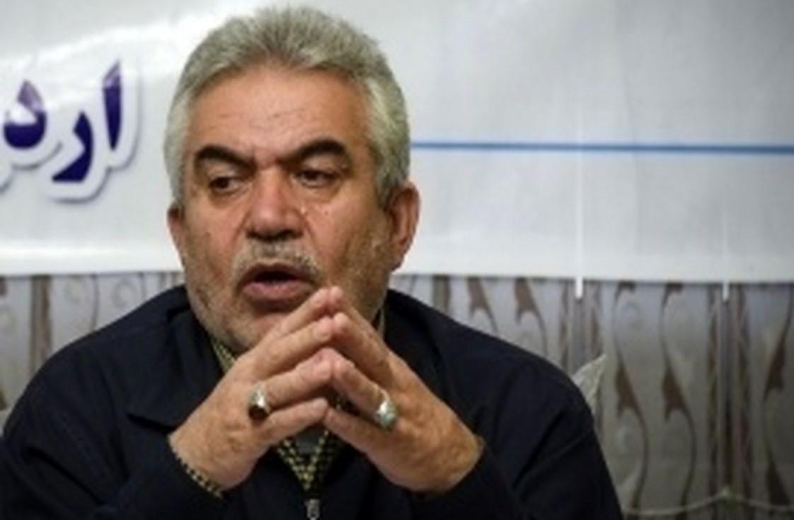 مسئولان به داد کارگران و کارفرمایان برسند