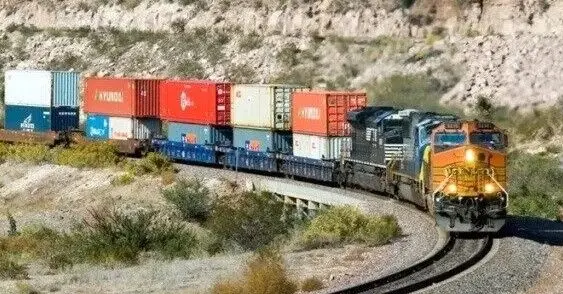 جابه‌جایی تنها ۶ درصد بار از طریق راه آهنی ۹۰ ساله