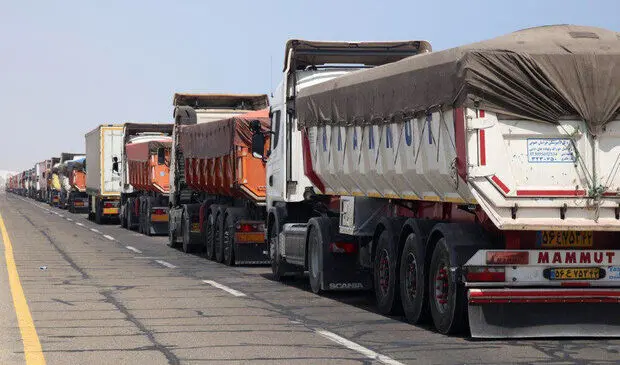 سهم ۱۳ درصدی ایران از بازار عراق زیر سایه مشکلات بانکی و مقررات صادراتی