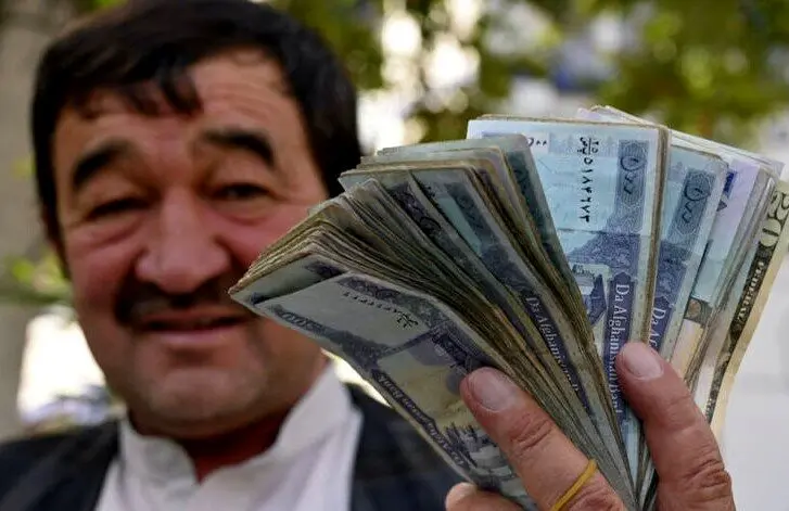 ارسال درآمدهای دلاری 10 میلیون افغانی مهاجر؛ یک دلیل ثبات ارز در افغانستان!