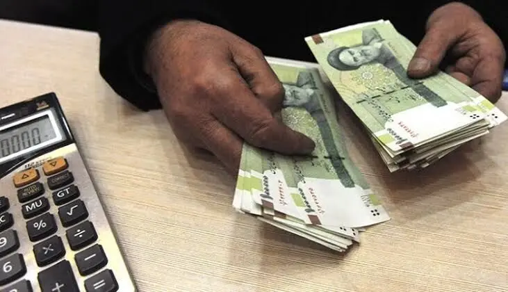 عضو شورای عالی کار: سرکوب مزد اقتصاد را وارد رکود تورمی عمیق‌تر می‌کند