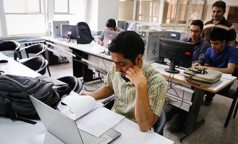 سواد دیجیتال و فناوری،  دو هسته‌ اصلی مهارتی/لازمه رشد 8 درصدی اقتصاد؛ تربیت ۵۰۰ هزار نیروی کار ماهر در اقتصاد دیجیتال 