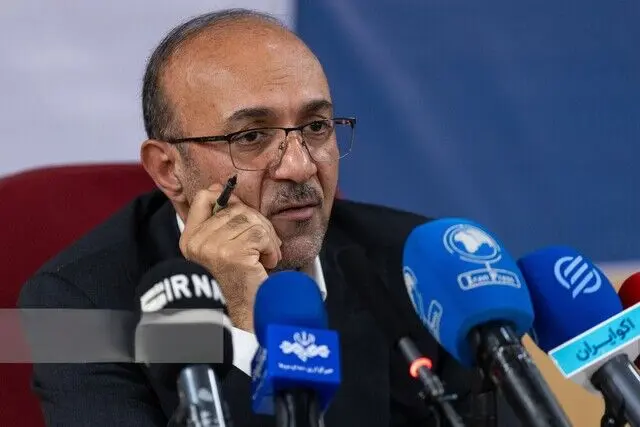 ابهام در تردد خودروهای مناطق آزاد؛ گمرک خواستار اصلاح قانون شد