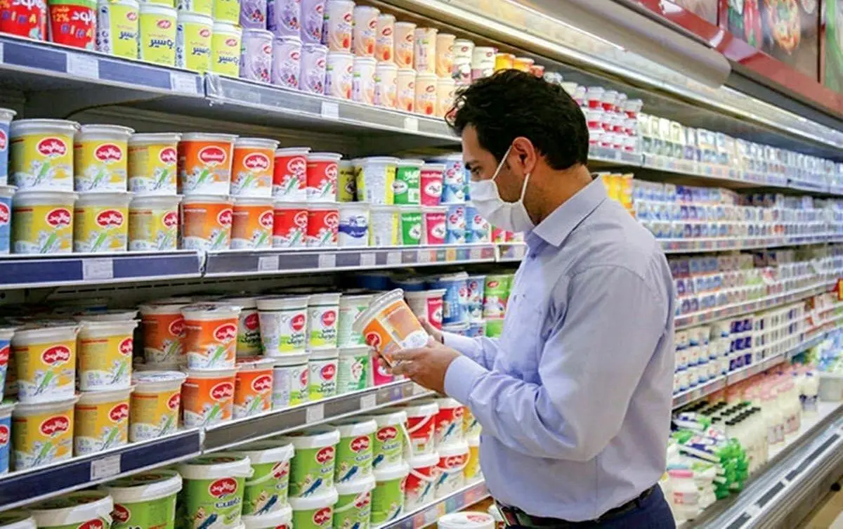 گرانی لبنیات سفره‌ها را کوچک کرد/شیرهای فروش‌نرفته به کارخانه‌ها برگشت