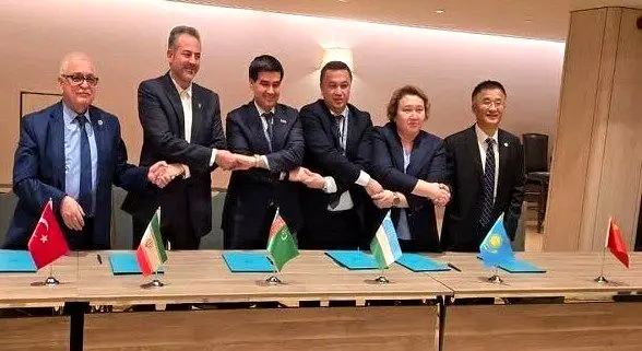 ایران دروازه طلایی ترانزیت ریلی چین به اروپا