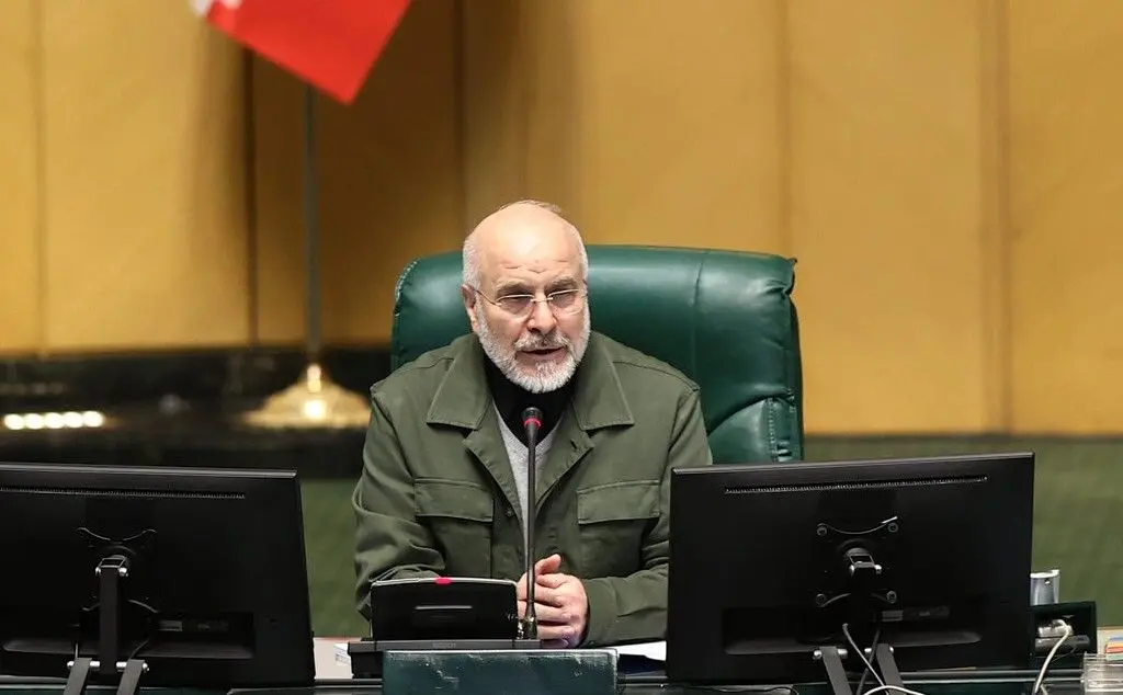 قالیباف: قیمت بنزین و نان در بودجه ۱۴۰۵ افزایش نمی‌یابد