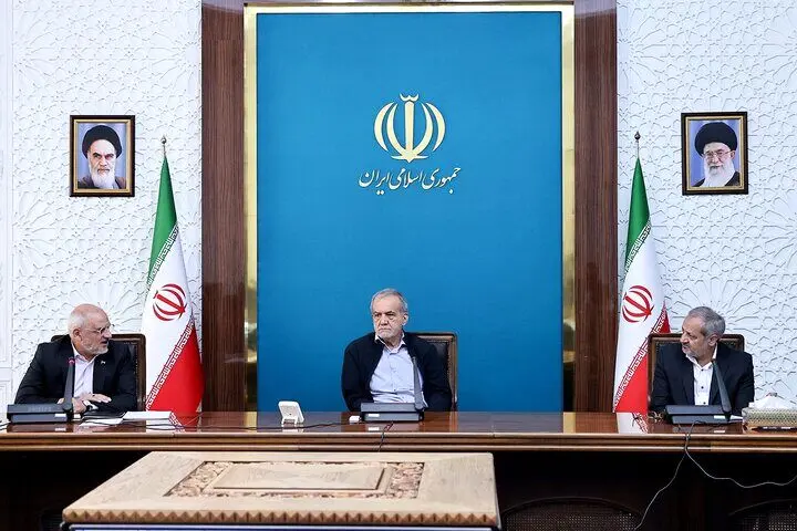 تاکید رئیس جمهور بر طراحی آموزش متناسب با نیاز بازار کار
