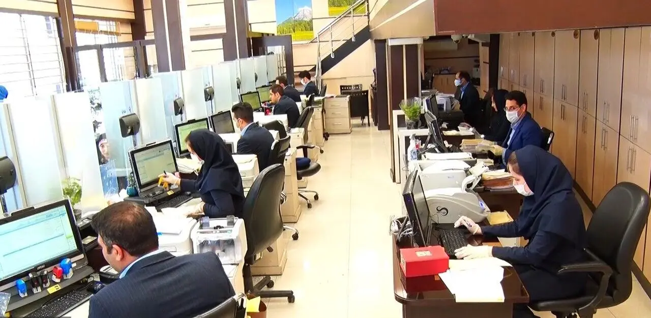 ۳۶۵ هزار کاهش نیرو یا ۳۶۵ هزار کارمند مازاد؟ واقعیت ناترازی نیروی انسانی دولت