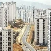سیاست‌های اشتباه، بازار مسکن را به بحران ساختاری کشانده‌ است