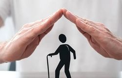 وعده رئیس کانون بازنشستگان: تعیین وضعیت بیمه تکمیلی تا آخر هفته + فیلم