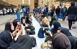 اعتراض پرسنل بیمارستان امام خمینی اهواز به تأخیر پرداخت حقوق و مطالبات