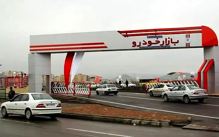 شوک دلار به بازار خودرو/ قیمت‌ها صعودی و معاملات متوقف شد